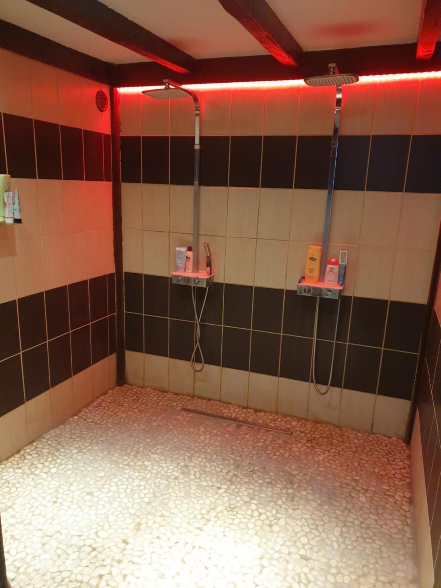 Maison De Charme Avec Suite Parentale Et Grande Piscine Exterieure Anglade Dış mekan fotoğraf